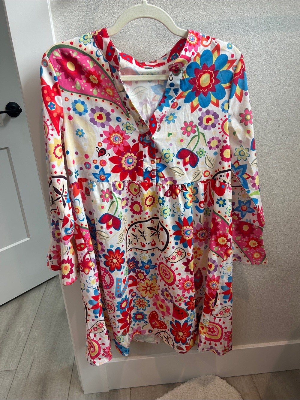 Source Unknown White Floral Mini Dress with Bright Multicolor Prints